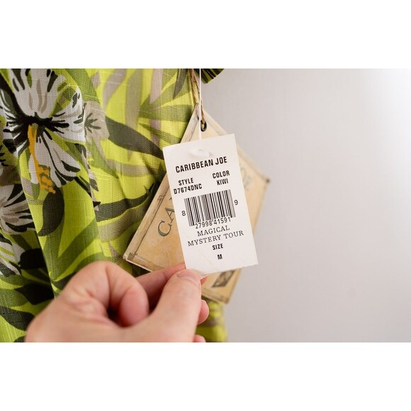 Caribbean Joe M Kiwi hawaiian floral Magical Mystery Tour button down shirt NEW - Picture 4 of 8